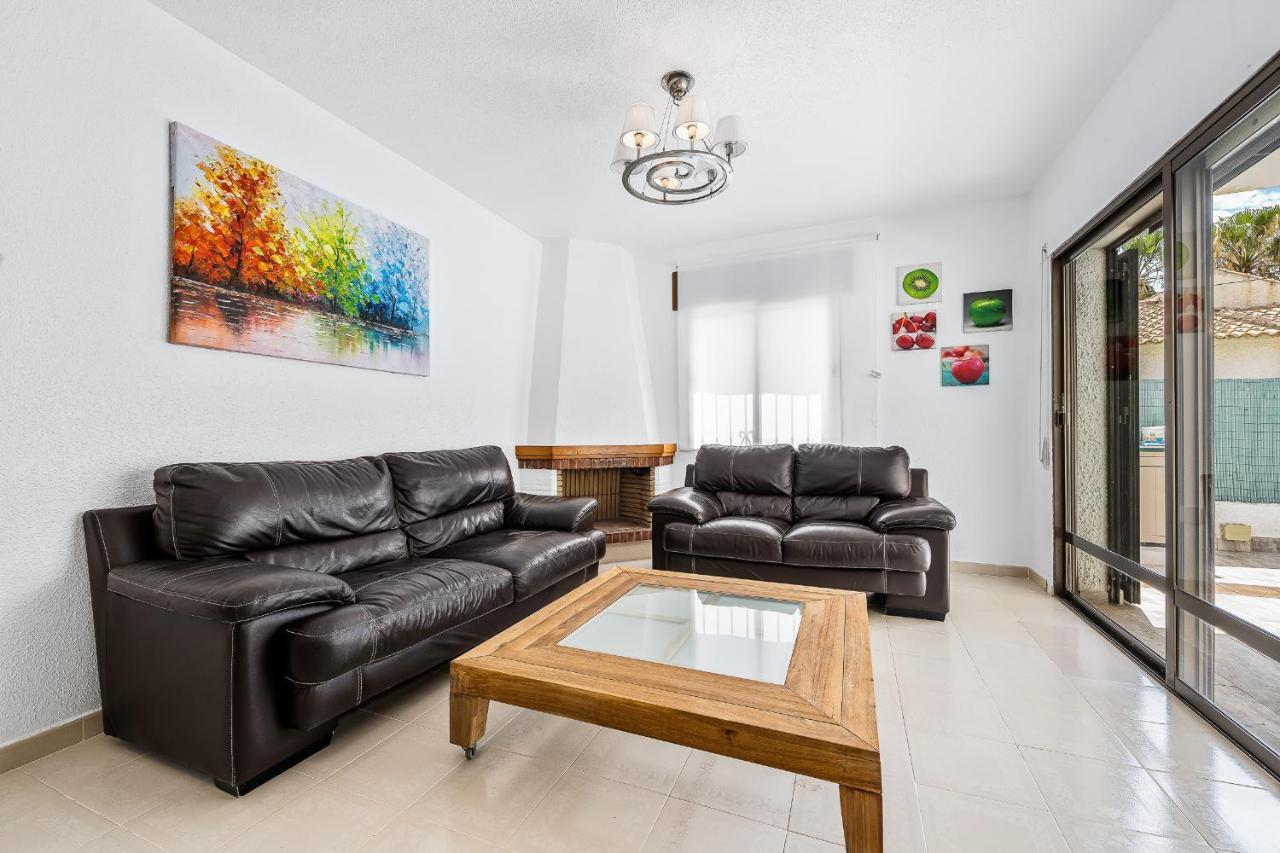 Villasol Con Piscina Appartement